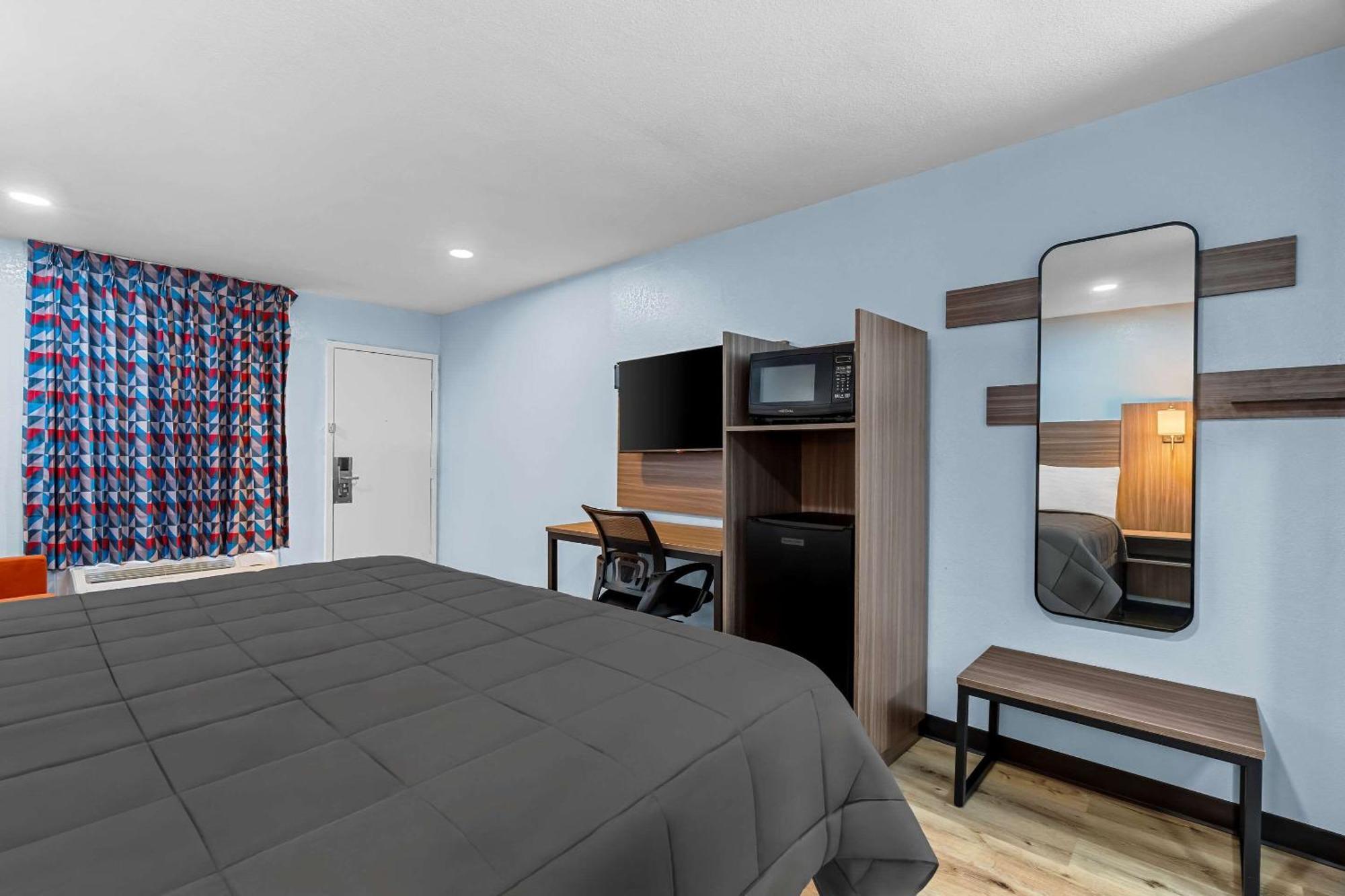 Rodeway Inn & Suites Brookhaven Esterno foto