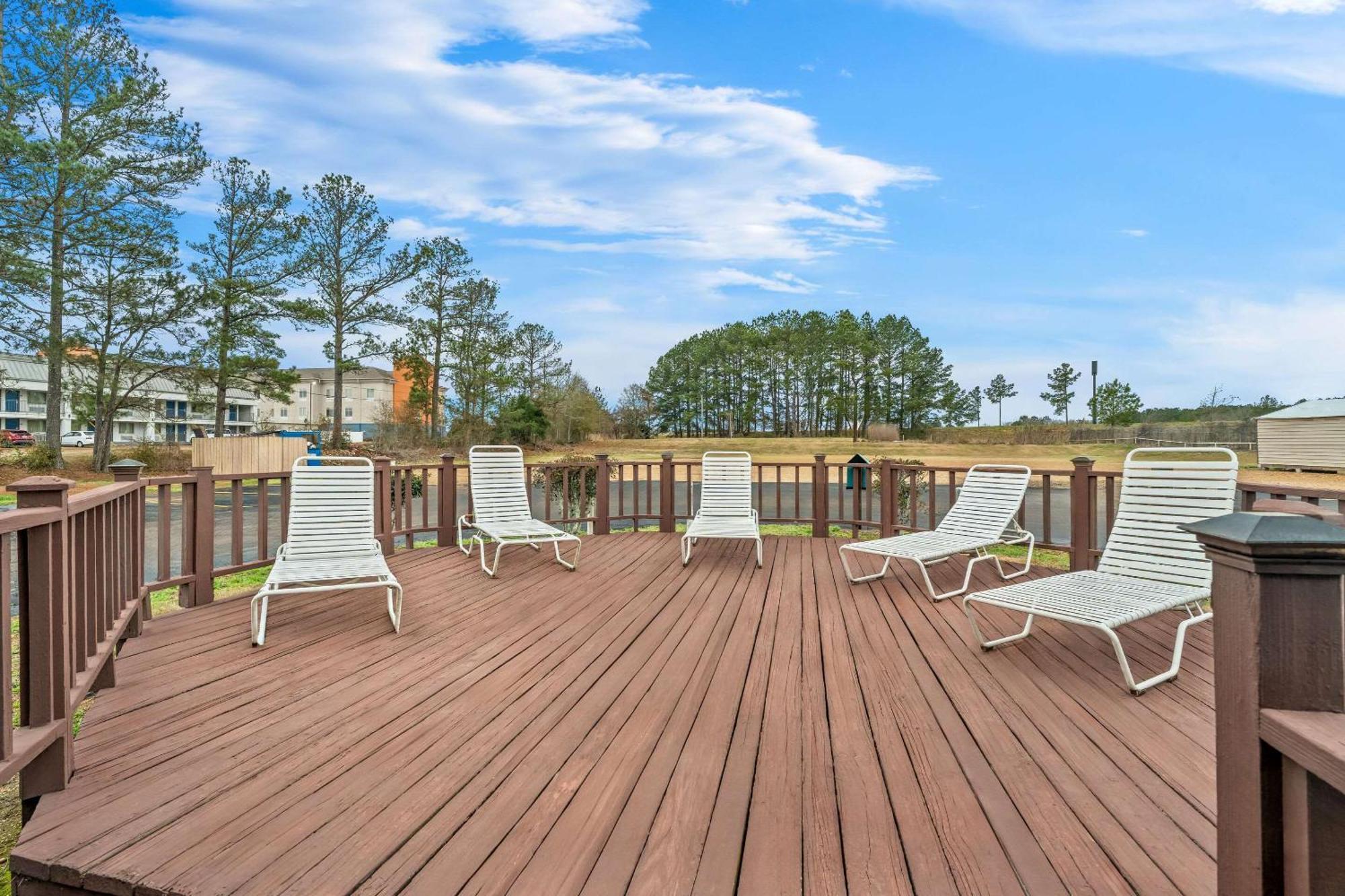 Rodeway Inn & Suites Brookhaven Esterno foto