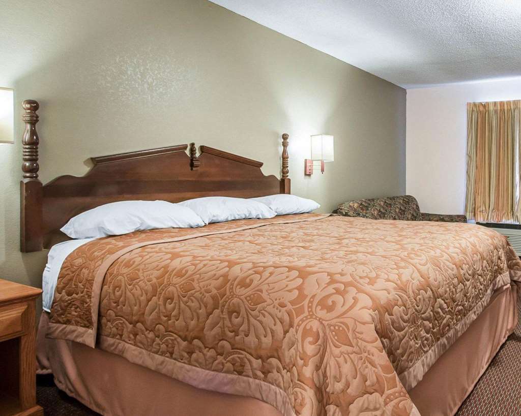 Rodeway Inn & Suites Brookhaven Camera foto