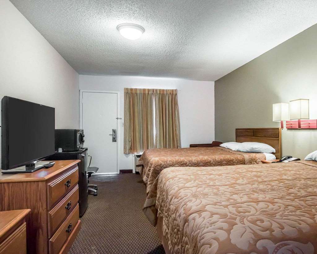 Rodeway Inn & Suites Brookhaven Camera foto