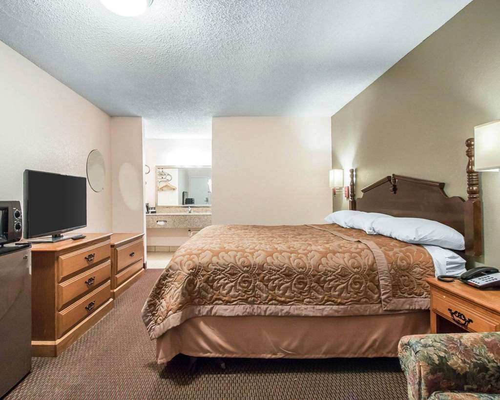 Rodeway Inn & Suites Brookhaven Camera foto