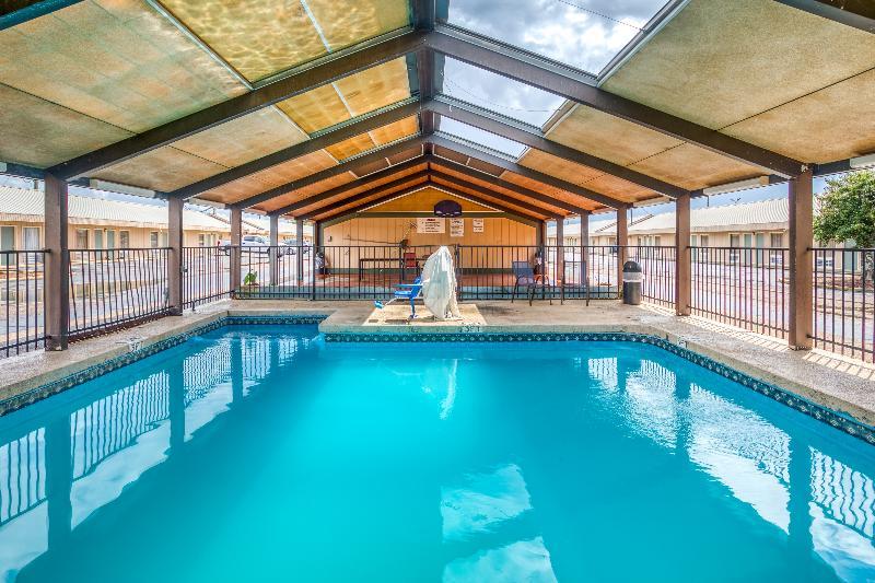 Rodeway Inn & Suites Brookhaven Esterno foto