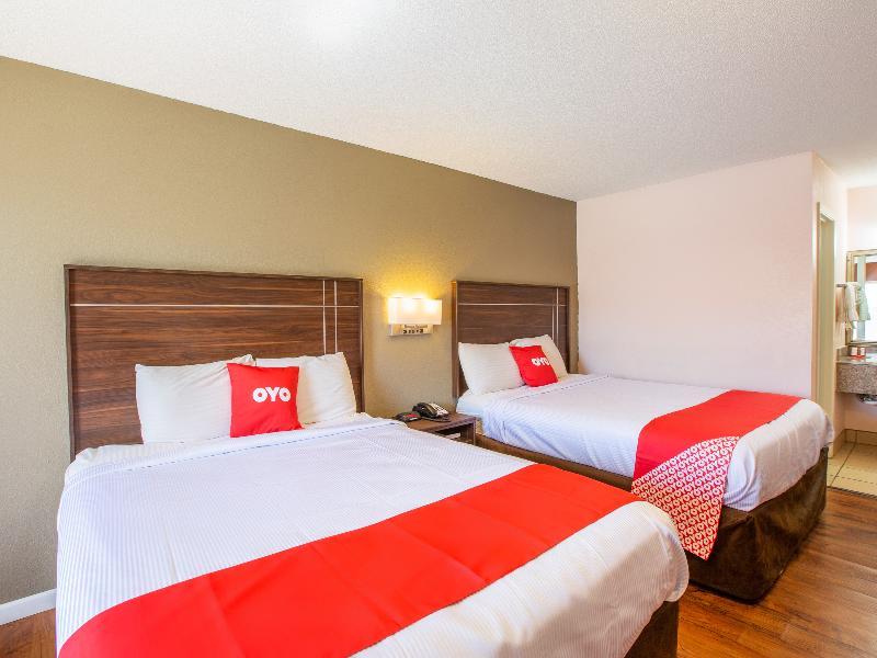 Rodeway Inn & Suites Brookhaven Esterno foto